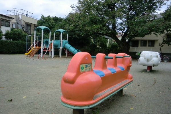 平川戸児童遊園（○×公園） 遊具２